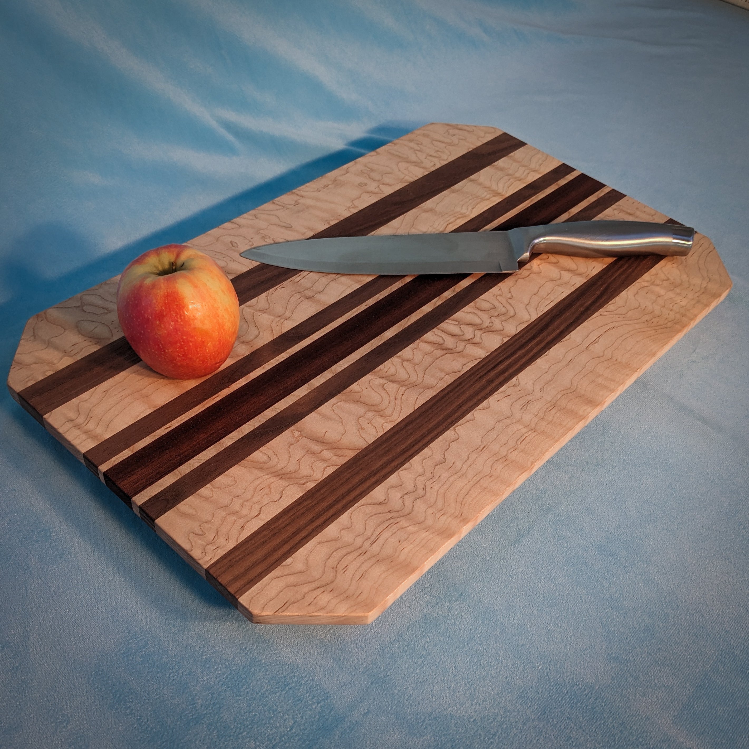 Curly hot Maple/Walnut serving board