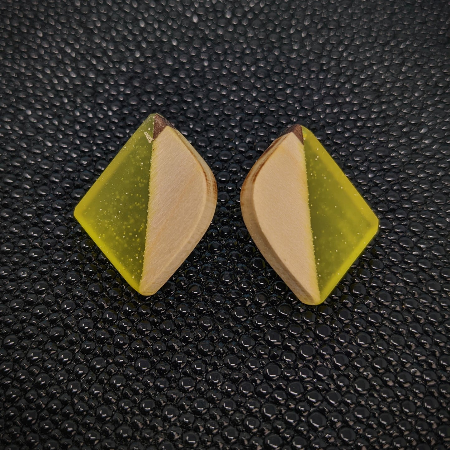 Poplar Yellow Square Stud Earrings