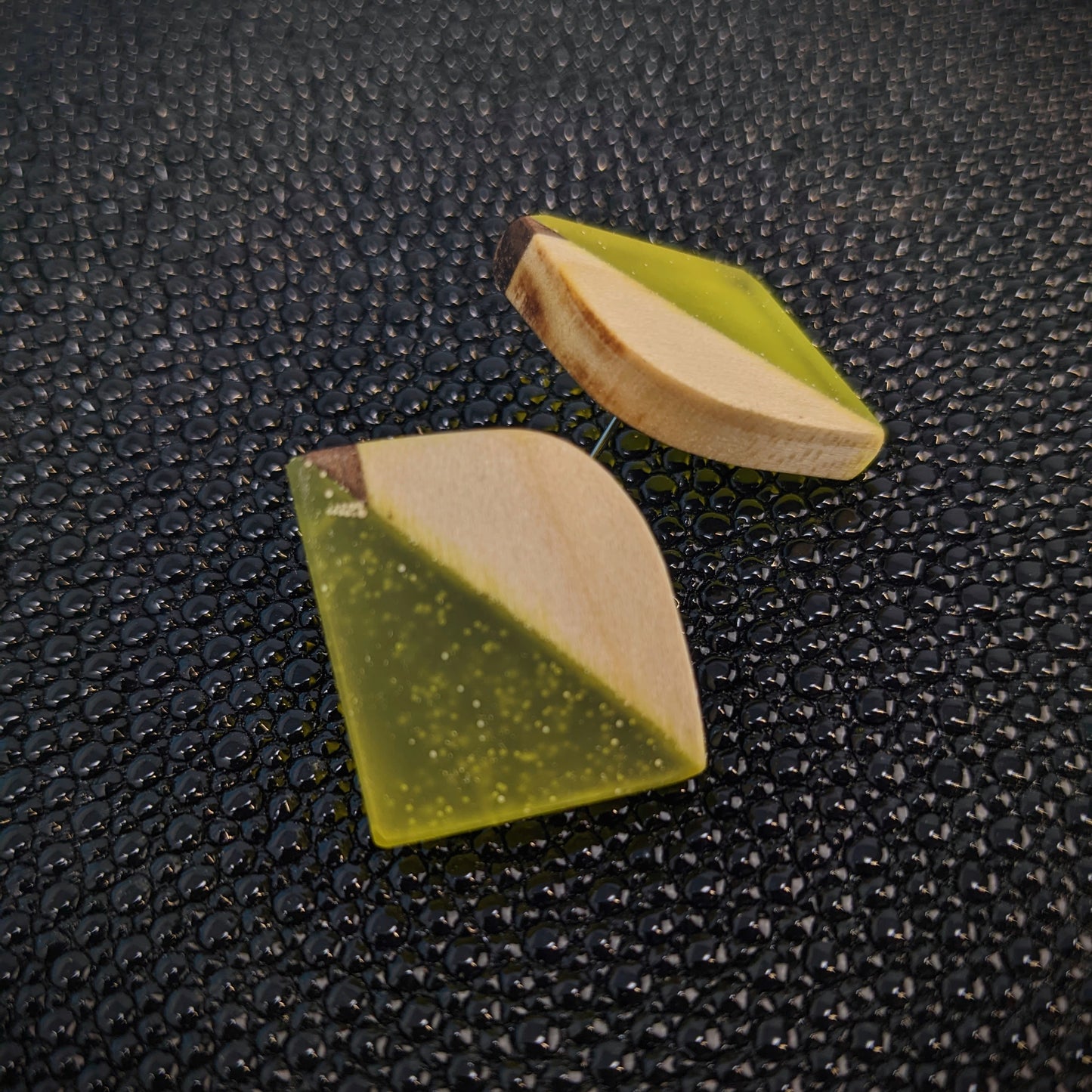 Poplar Yellow Square Stud Earrings